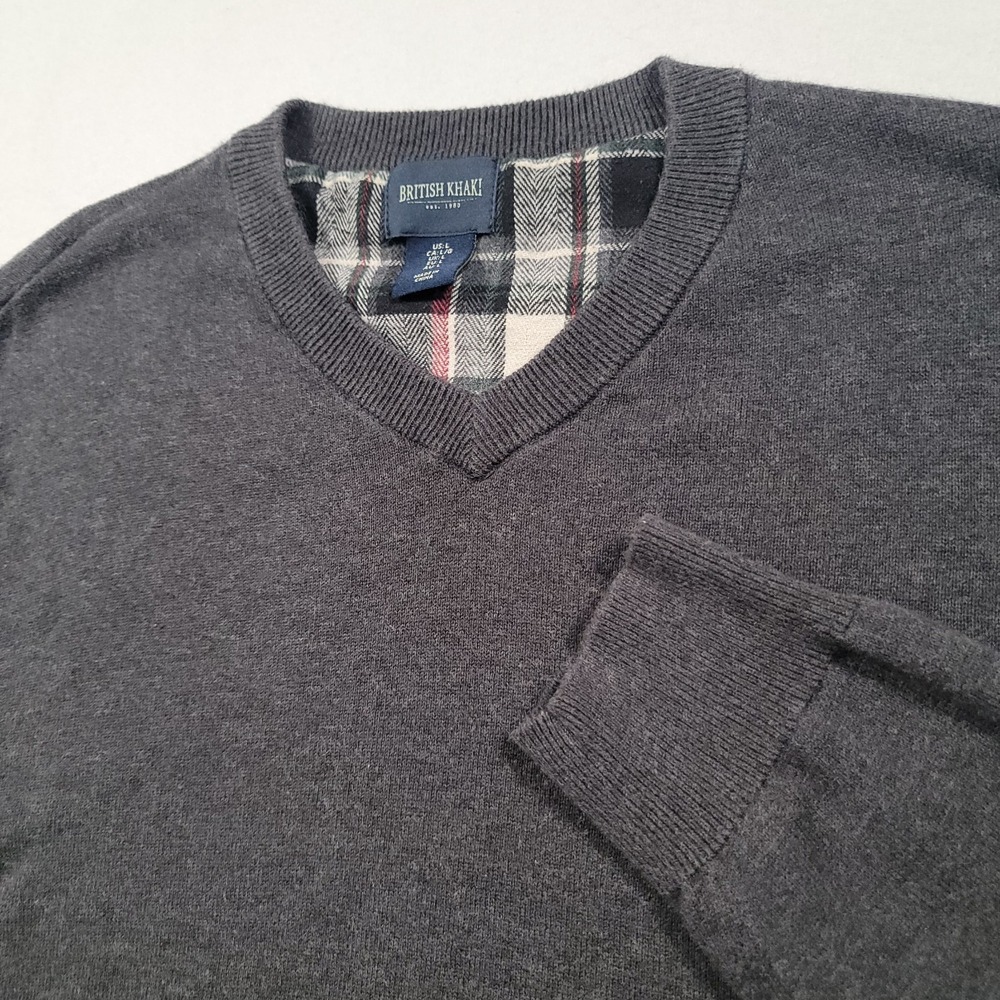 British Khaki Men V-Neck Sweater Large Gray Cotton Plaid Lined Collar‎